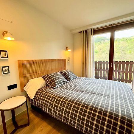 Apartament Bpirineos-Besurta Benasque Zewnętrze zdjęcie